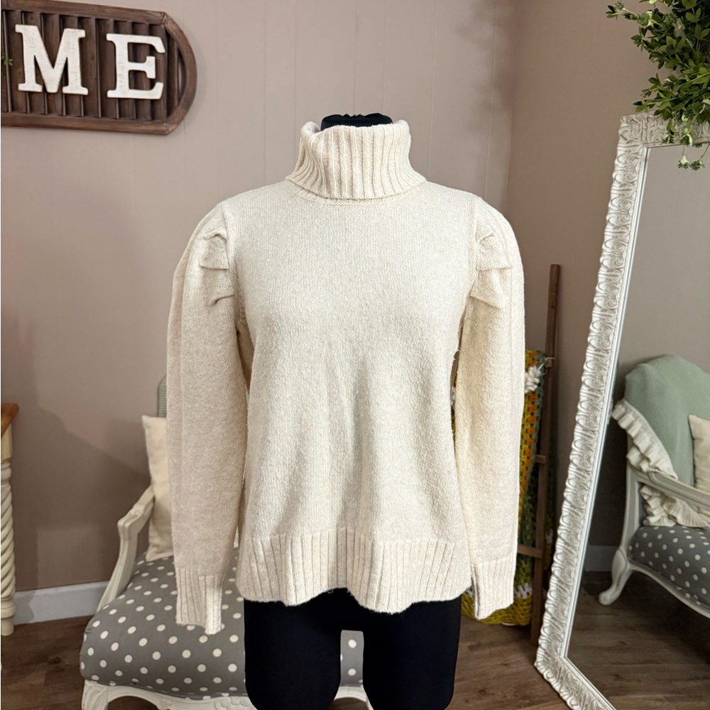 CAbi • Oatmeal Heather Puff Sleeve Turtleneck Sweater